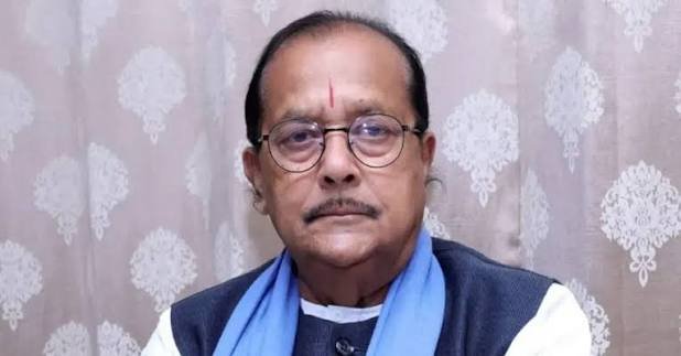 झारखंड में 'कोऑर्डिनेशन' पर सवाल, सुरक्षा लौटाकर दिल्ली पहुंचे वित्त मंत्री, खरगे से की मुलाकात...