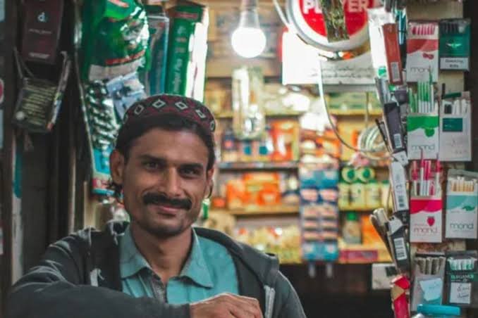 यूपी में 62 साल पुराना Shop Act खत्म करने की तैयारी, अब 10 कर्मियों वाले दुकानों को भी कराना होगा रजिस्ट्रेशन...