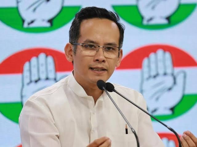 NEET पेपर लीक पर संसद में गरजे गौरव गोगोई, 21 छात्रों की मौत के लिए सरकार को ठहराया जिम्मेदार...