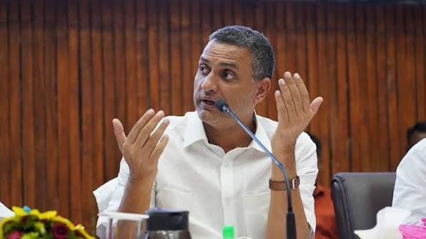 राम मंदिर के चढ़ावे में गड़बड़ी? SC ने SIT पर मांगी जानकारी, RJD सांसद ने लगाए गंभीर आरोप...