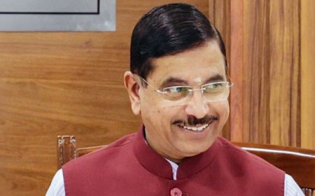प्रह्लाद जोशी बने नए शिक्षा मंत्री, NEET विवाद के बाद धर्मेंद्र प्रधान ने दिया इस्तीफा