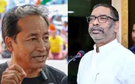 सोनम वांगचुक मामले पर झारखंड में सियासी घमासान, JMM-कांग्रेस बनाम BJP आमने-सामने.