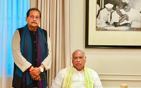  झारखंड की सियासत में उथल-पुथल: वित्त मंत्री राधाकृष्ण किशोर नाराज, दिल्ली में खरगे से की मुलाकात...