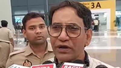 महंगाई पर निरहुआ का बड़ा बयान- इतनी चिंता है तो जनसंख्या कंट्रोल करो, होश संभाला तब से सुन रहा हूं महंगाई बढ़ रही है