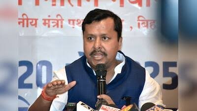 BJP की यूथ स्ट्रैटेजी पर मंथन, अध्यक्ष नितिन नवीन ने 45 यंग लीडर्स के साथ की बैठक, Gen-Z नहीं युवा शब्द पर फोकस