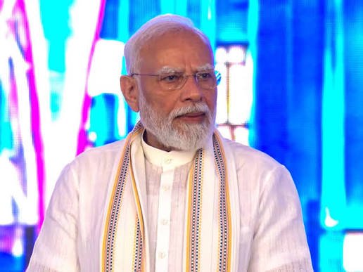PM मोदी के मुंबई कार्यक्रम से पहले सुरक्षा में चूक, फर्जी PMO अधिकारी और बॉडीगार्ड हिरासत में