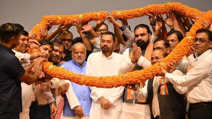  93 साल पहले त्रिवेणी संघ से शुरू हुई थी लव-कुश एकता की कहानी - 1933 से 2026 तक कुर्मी-कोइरी जुड़ाव टूटा-जुड़ा, नीतीश-शकुनी से नीतीश-सम्राट और अब सम्राट-निशांत तक नया अध्याय
