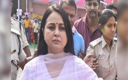 नीति आयोग रिपोर्ट पर बिहार में सियासी बवाल, रोहिणी आचार्य बोलीं- 100 में 41.2 अंक, 17 राज्यों में सबसे नीचे, 21 साल बाद भी NDA का विकास मॉडल फेल क्यों?