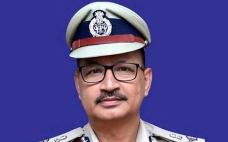  बिहार के DGP विनय कुमार ने लिया VRS, अब बनेंगे राज्य के मुख्य सूचना आयुक्त, सरकार ने तुरंत दी मंजूरी