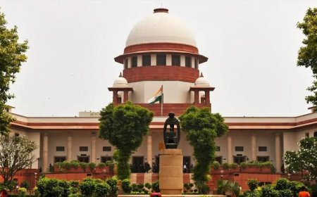 SC/ST एक्ट को चुनौती देने वाली याचिका पर सुनवाई से सुप्रीम कोर्ट का इनकार - कहा आरोपी के लिए कानून में पहले से हैं पर्याप्त उपाय...