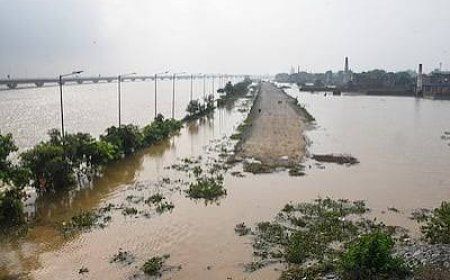 बिहार में बाढ़ से हाहाकार, 18 जिले चपेट में - 9 नदियां खतरे के निशान से ऊपर, सीएम ने किया एरियल सर्वे