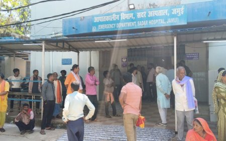  जमुई वायरल वीडियो केस में पुलिस को बड़ी सफलता - मुख्य आरोपी नंदन यादव एनकाउंटर के बाद गिरफ्तार, पैर में लगी गोली, गमछा बांधकर की थी छात्र-छात्रा से बदसलूकी, SIT गठित