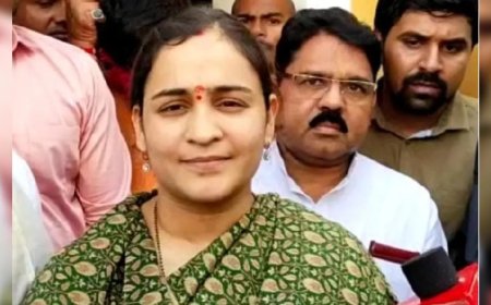 गोमतीनगर हिट एंड रन केस में सियासत तेज - अपर्णा यादव ने बताया लव जिहाद, SP बोली महिला आयोग उपाध्यक्ष को ऐसी भाषा नहीं बोलनी चाहिए
