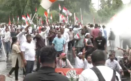 CEC ज्ञानेश कुमार के इस्तीफे पर दिल्ली से मणिपुर तक संग्राम, यूथ कांग्रेस का जोरदार हल्ला-बोल, कई हिरासत में