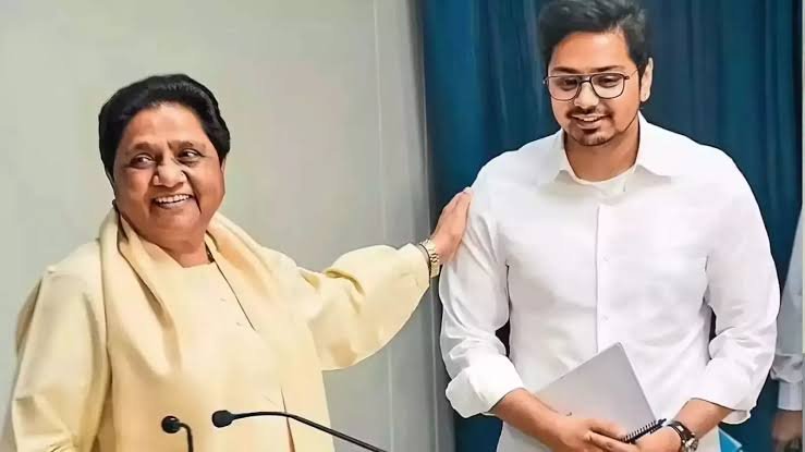 UP चुनाव से पहले मायावती का बड़ा दांव, भतीजे आकाश आनंद की BSP में वापसी, फिर बने नेशनल कोऑर्डिनेटर