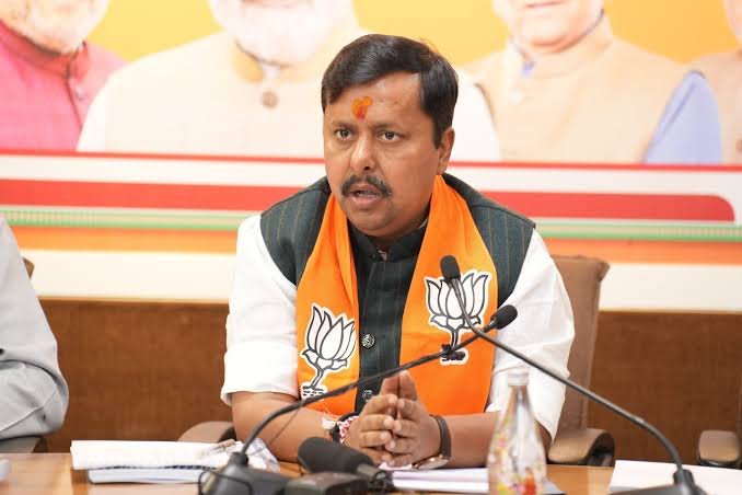  BJP Yuva Morcha की नई National Team घोषित - राष्ट्रीय अध्यक्ष Nitin Naveen ने बनाए 7 उपाध्यक्ष, 3 महामंत्री...