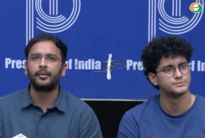 कॉकरोच जनता पार्टी (CJP) के नेता सौरव दास और आशुतोष रांका क्राइम ब्रांच के सामने पेश, जंतर-मंतर विरोध के बाद SEM कोर्ट से 50-50 हजार के बॉन्ड पर रिहा