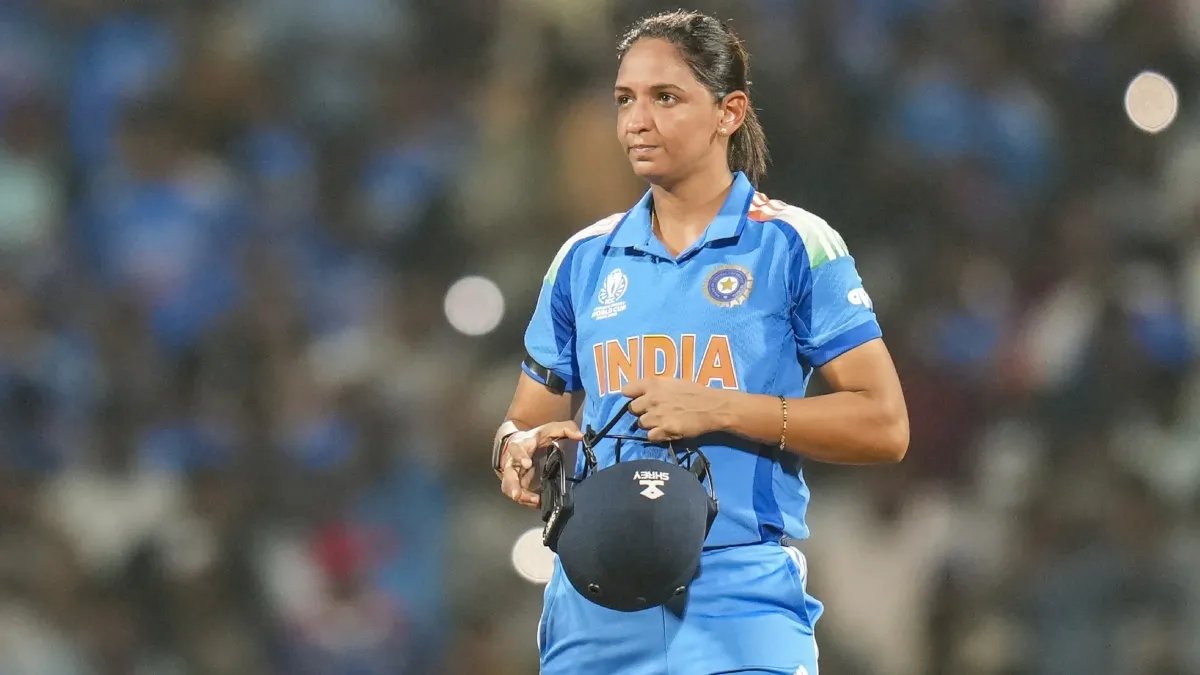 महिला क्रिकेट में बड़े युग का अंत, हरमनप्रीत कौर ने छोड़ी कप्तानी, स्मृति मंधाना बनेगी अगली कप्तान!