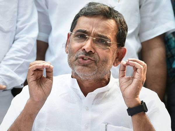  'राहुल बस चलता तो कब का सरकार गिरा देते, पर कोई सुनता ही नहीं' - राहुल-खरगे पर बरसे उपेंद्र कुशवाहा