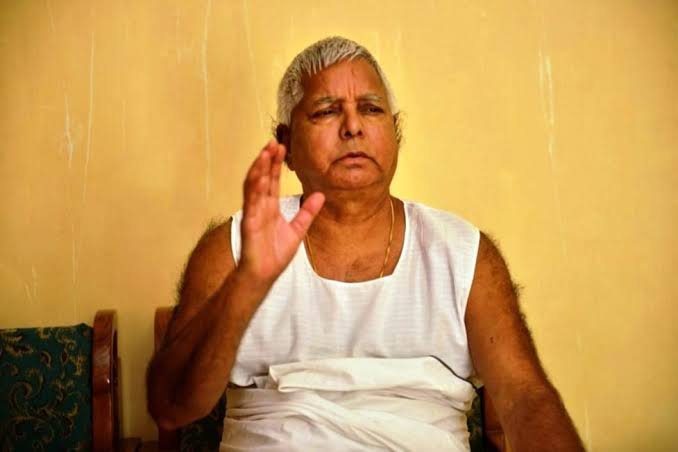 जेल गए तो शाकाहारी बने लालू यादव - भगवान शिव सपने में आए, शाकाहारी बनने से 2004 में बने रेल मंत्री, वादा तोड़ा तो 2009 में 4 सीट पर सिमटे, 2013 में रांची जेल में फिर बदली दिनचर्या