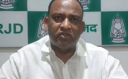 RJD विधायक कुमार सर्वजीत ने विधानसभा स्पीकर प्रेम कुमार को दी खुली चुनौती - बोले 'मगध मेडिकल की बदहाली गलत निकली तो रद्द कर दें मेरी विधायिकी, खुद चलकर देख लें', बोधगया BTMC पर भी उठाए सवाल