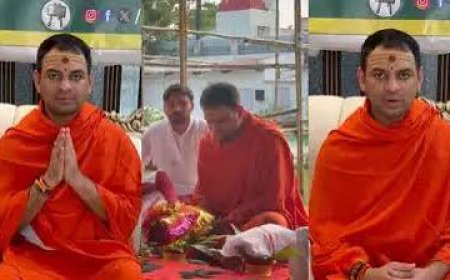 रियलिटी शो से बाहर आते ही गेरुआ में दिखे तेज प्रताप यादव, नवरात्रि पर लिया 9 दिन व्रत का संकल्प, बोले - ग्लैमर छोड़ भक्ति में लीन