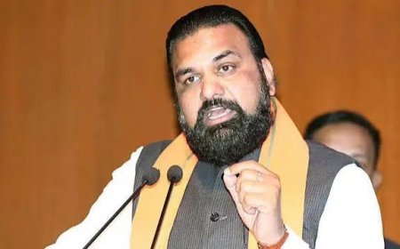 बिहार में उद्योग के नए युग की शुरुआत - CM सम्राट चौधरी ने गया में किया 'BIMC Gaya Ltd' और 'Bihar Business Connect 2027' कर्टेन रेजर का शुभारंभ, बोले - 2047 तक भारत दुनिया की सबसे ताकतवर अर्थव्यवस्था बनेगा