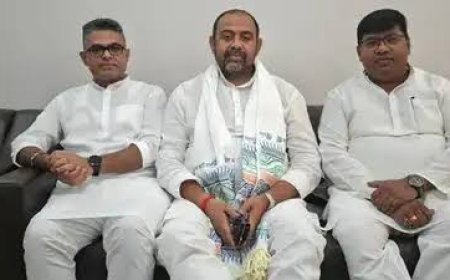 NDA में फूट! उपेंद्र कुशवाहा के आदेश को RLM विधायकों ने दिखाया ठेंगा, JDU के खिलाफ उतरे प्रत्याशी के नामांकन में पहुंचे